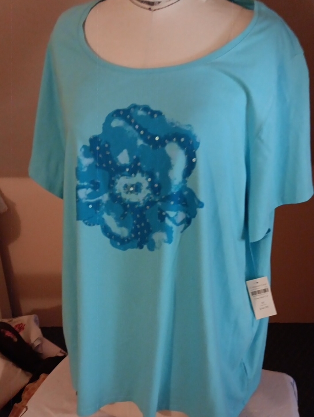 Coldwater Creek Turquoise Short Sleeve Scoop Neck Top with Blue Floral Accent